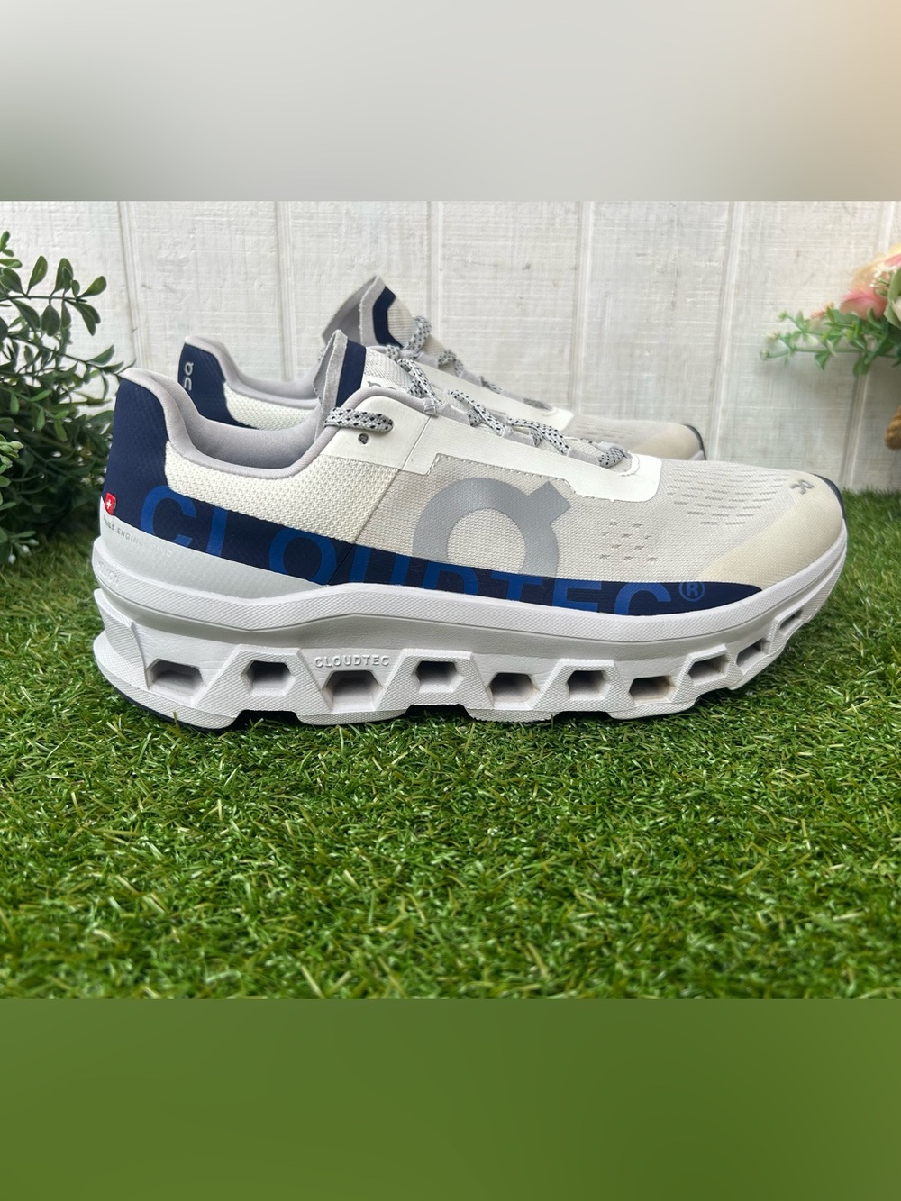 On Running Cloudmonster Ivory | Midnight men size 10 gently used - Picture 7 of 16